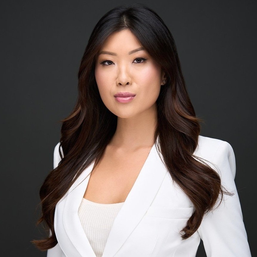 Professional LinkedIn headshot - ATX Headshots Austin