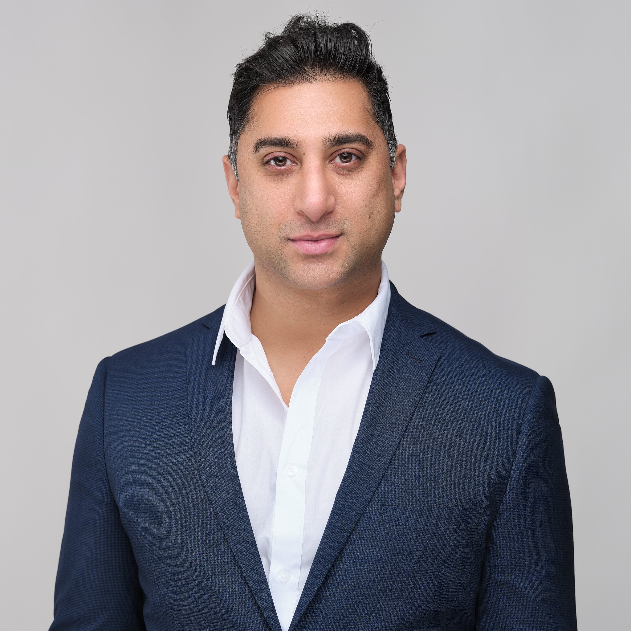 LinkedIn headshot executive Austin - ATX Headshots