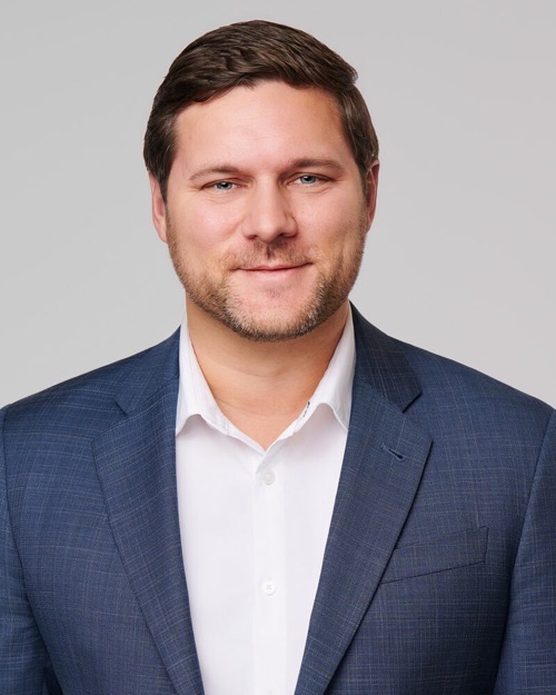 Professional headshot by ATX Headshots, Austin headshot photographer